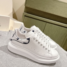 Alexander Mcqueen Low Shoes